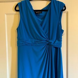Jones New York Size 16 Knee length dress.